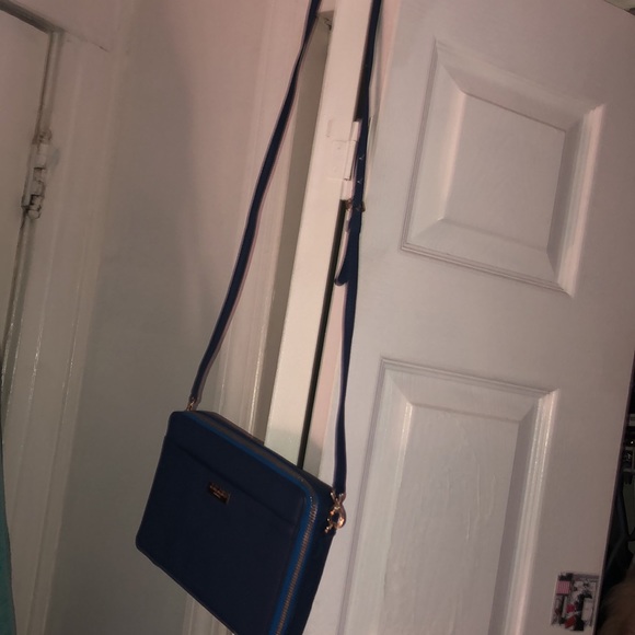 Henri Bendel Cross Body (Royal Blue) - Picture 4 of 11